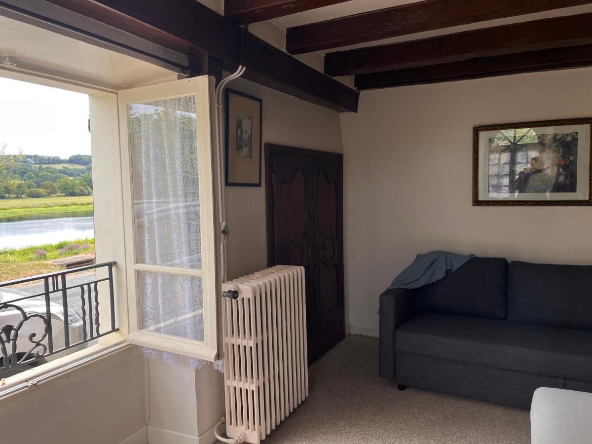 La Maison Du Passeur Availles-Limouzine Dış mekan fotoğraf